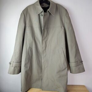 London Fog Mens Vintage Beige Khaki Trenchcoat Size 40 Short Neutral Classic‎
